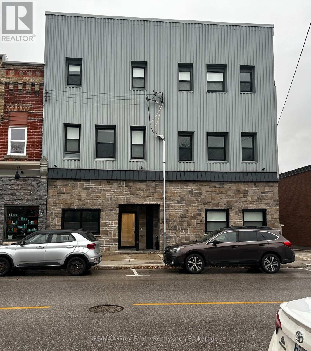 Unit 8 - 39 1St Avenue S, Arran-Elderslie, ON