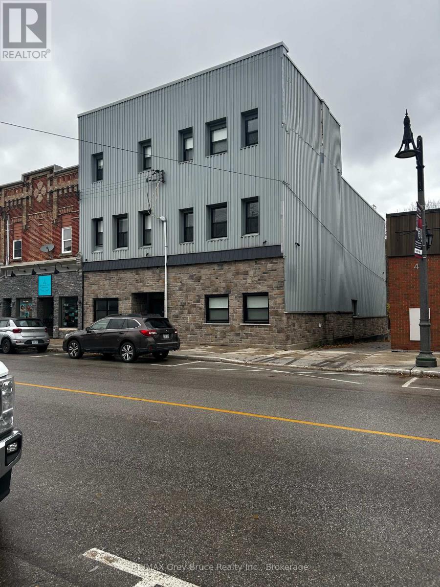 Unit 8 - 39 1St Avenue S, Arran-Elderslie, ON