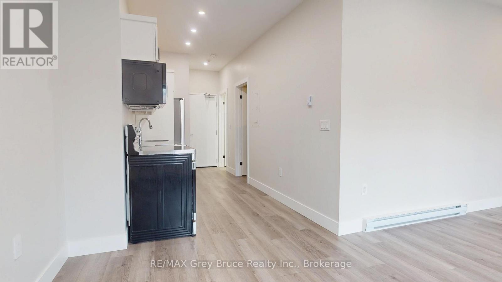 Unit 8 - 39 1St Avenue S, Arran-Elderslie, ON