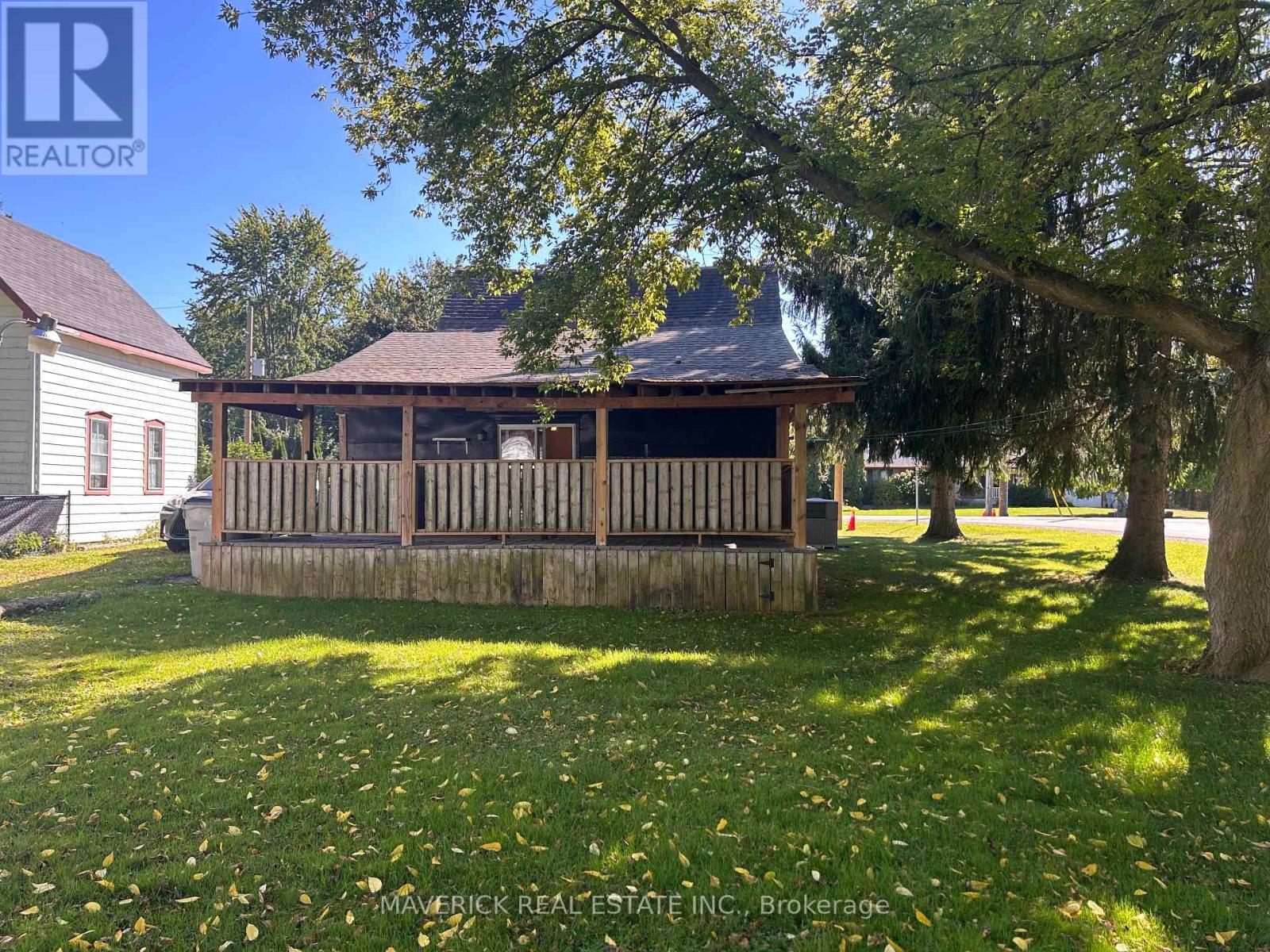 7982 Railroad Line, Brooke-Alvinston (Brooke Alvinston), ON - Outdoor