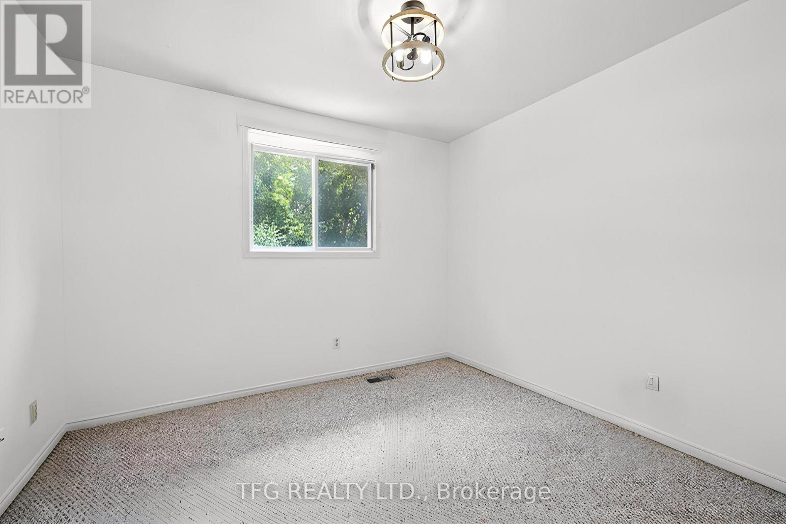 165 Sutherland Crescent, Cobourg, ON - Indoor Photo Showing Other Room