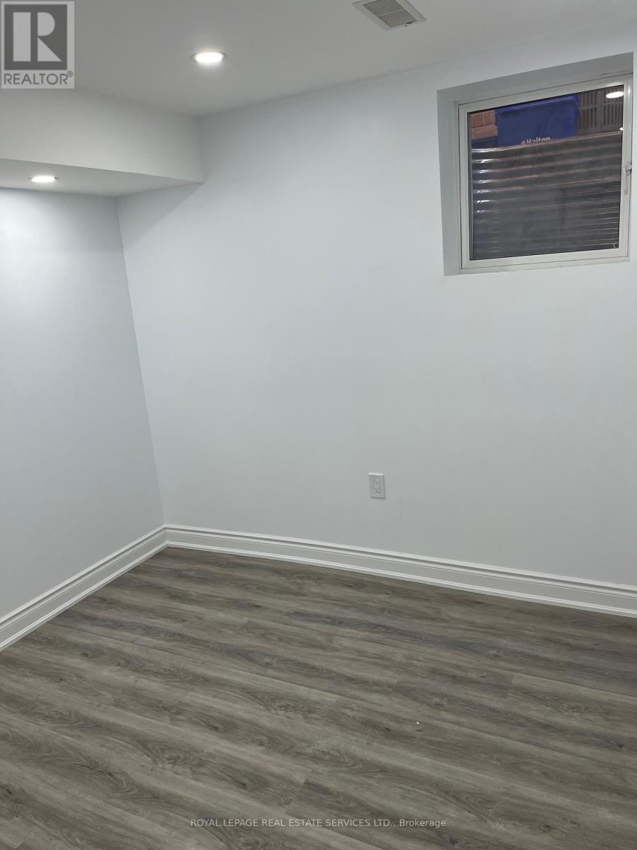 Lower - 1105 Field Drive, Milton, ON - Indoor Photo Showing Other Room