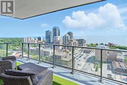 View East (to Toronto -