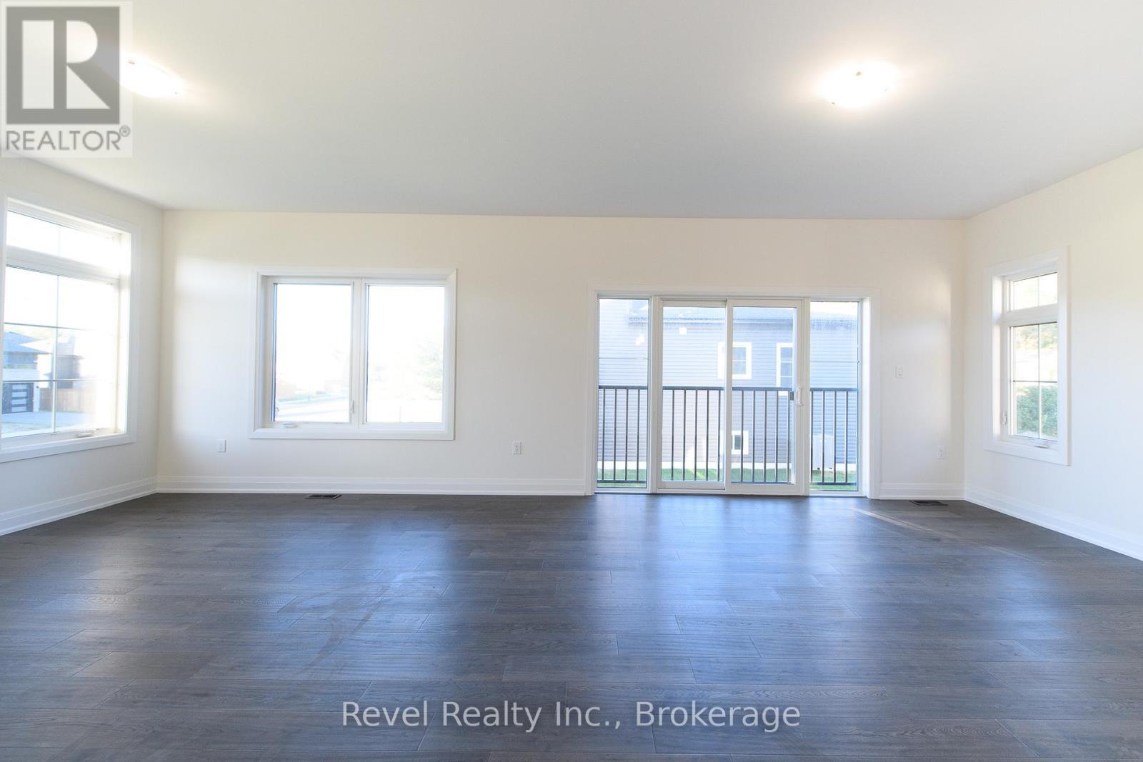 45 Joanne Crescent, Wasaga Beach, ON - Indoor