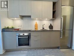 High Gloss White Uppers & Dark Lowers -