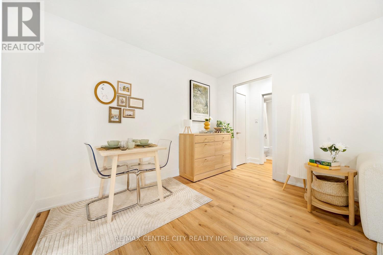 11 - 232 Elm Street, St. Thomas, ON - Indoor