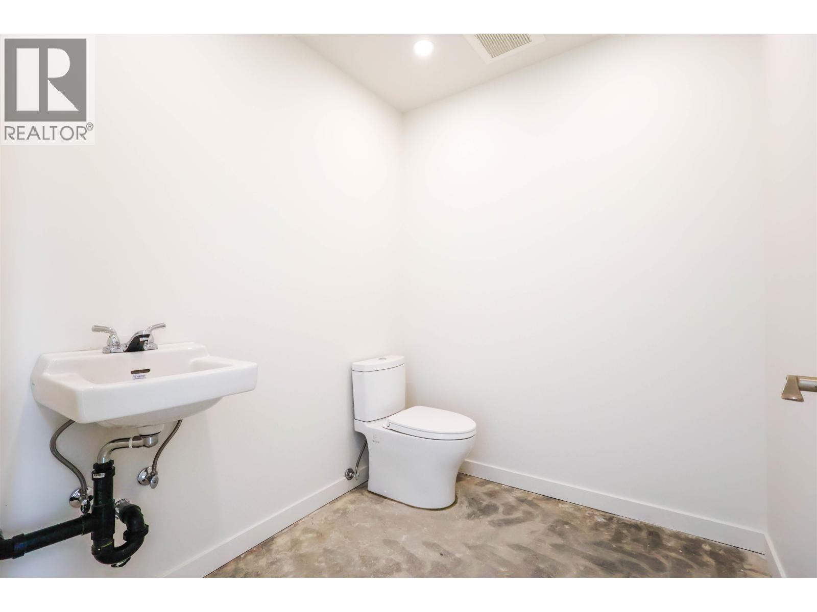 102 4713 Byrne Road, Burnaby, BC