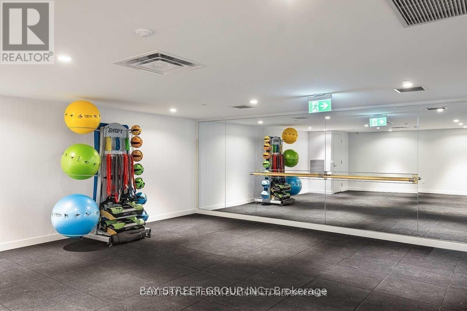 3209 - 3 Gloucester Street, Toronto, ON - Indoor Photo Showing Other Room