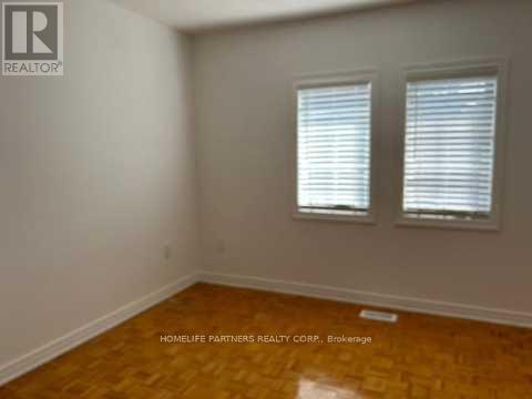 38 Stone Palace Way, Vaughan, ON - Indoor Photo Showing Other Room