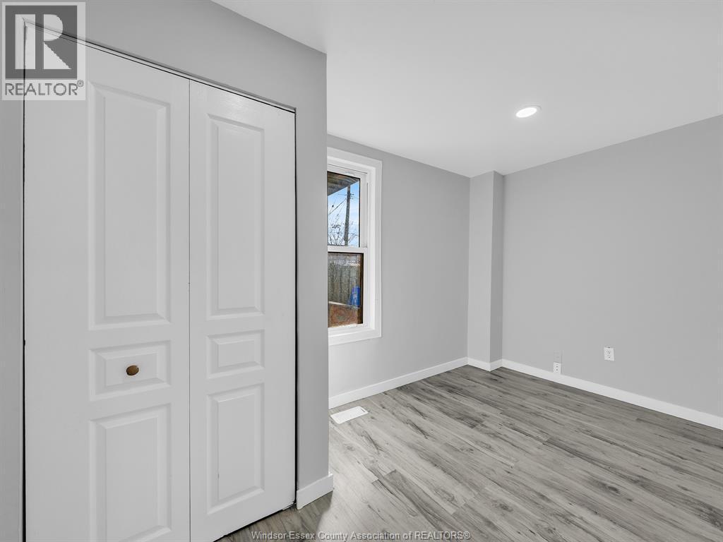 1153 University, Windsor, ON - Indoor Photo Showing Other Room