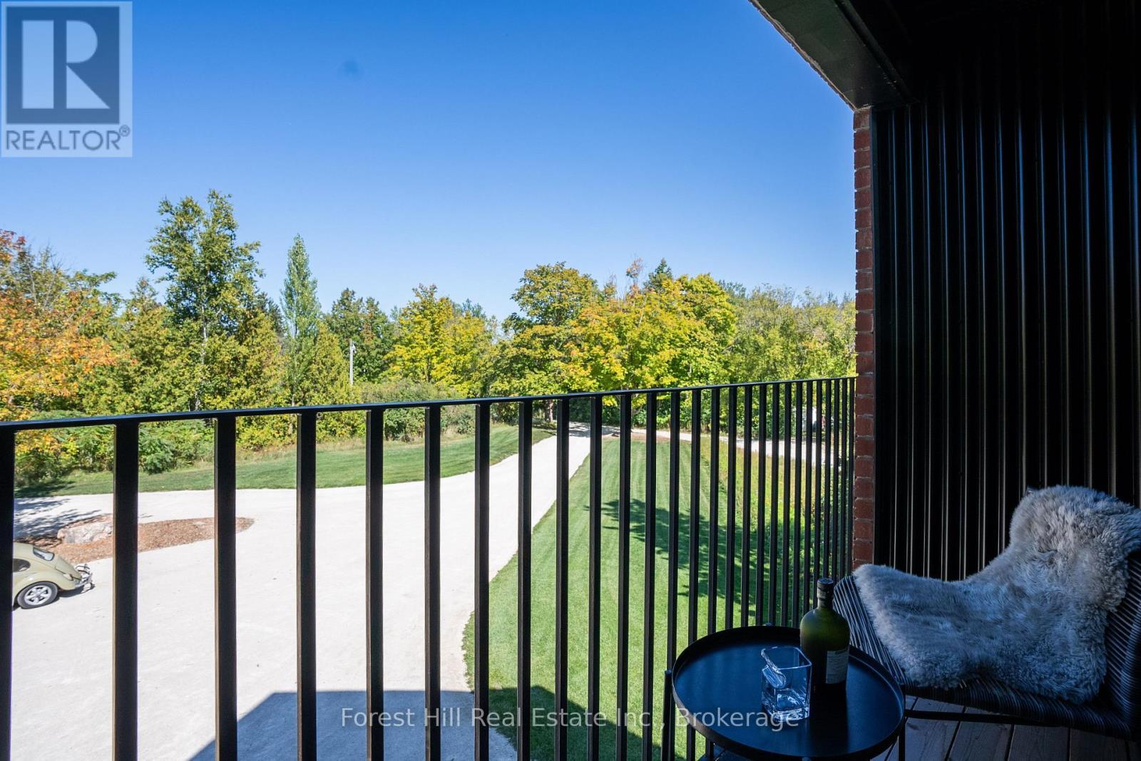 854 Sixth Street, Clearview, ON - Outdoor