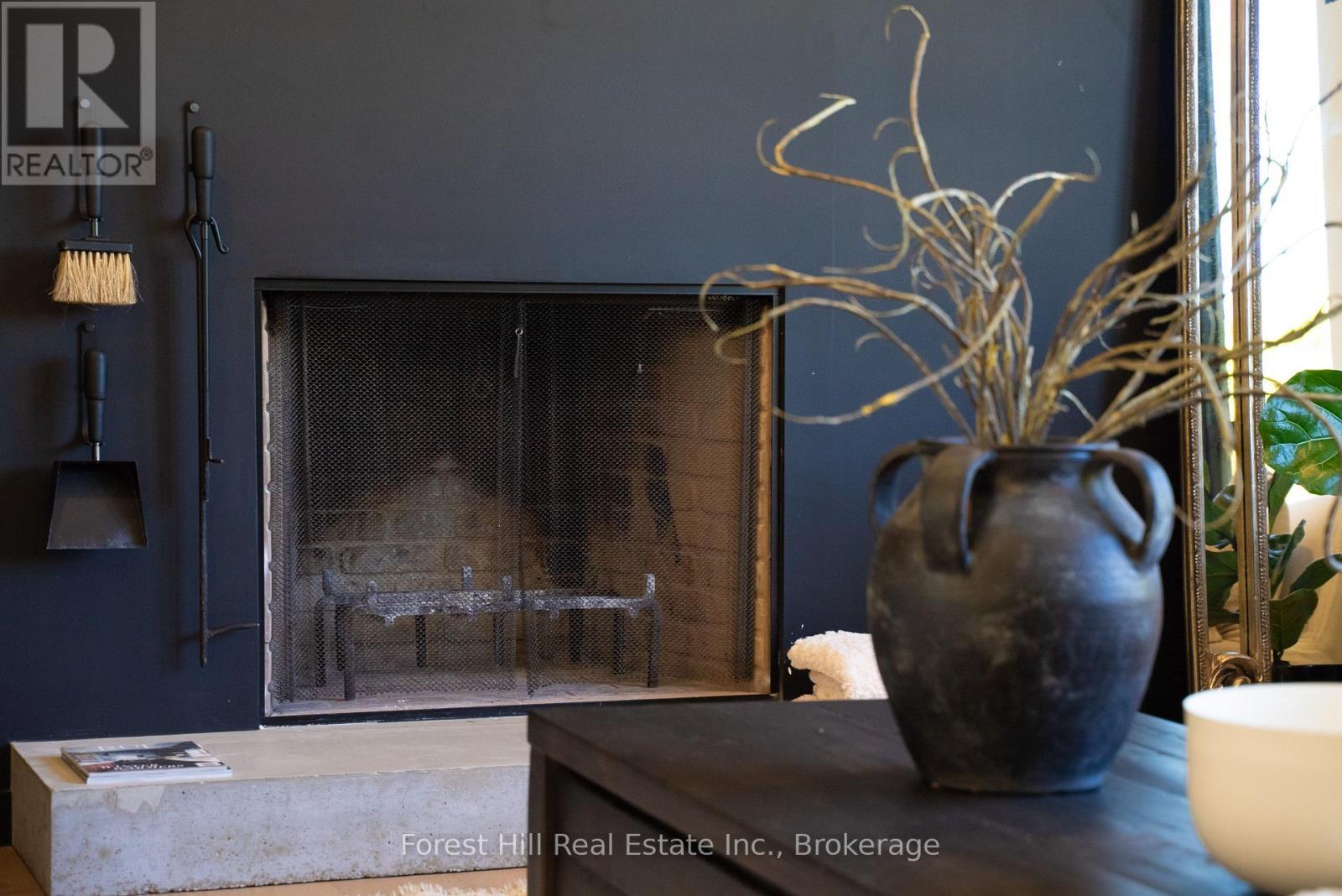 854 Sixth Street, Clearview, ON -