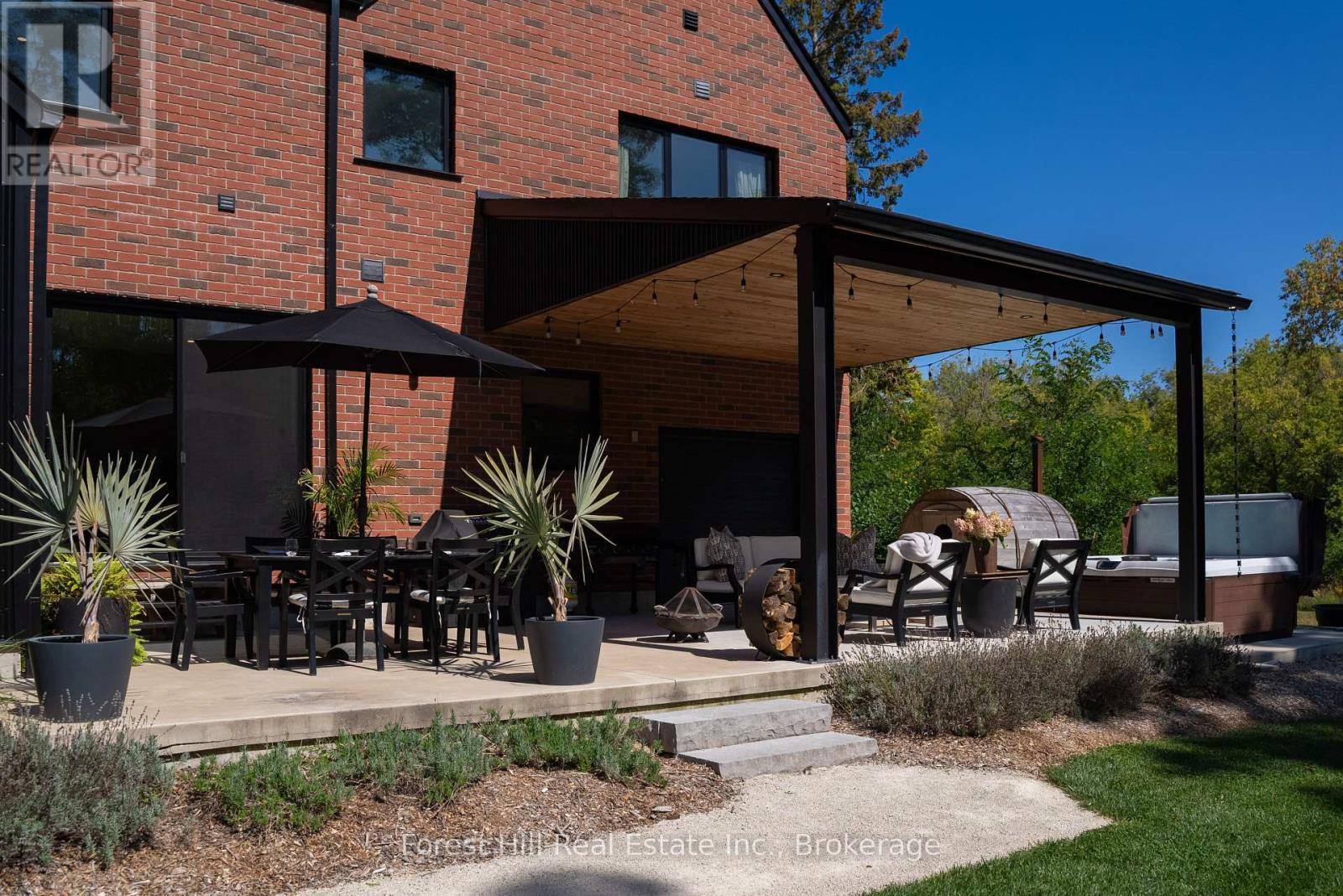 854 Sixth Street, Clearview, ON - Outdoor With Deck Patio Veranda With Exterior