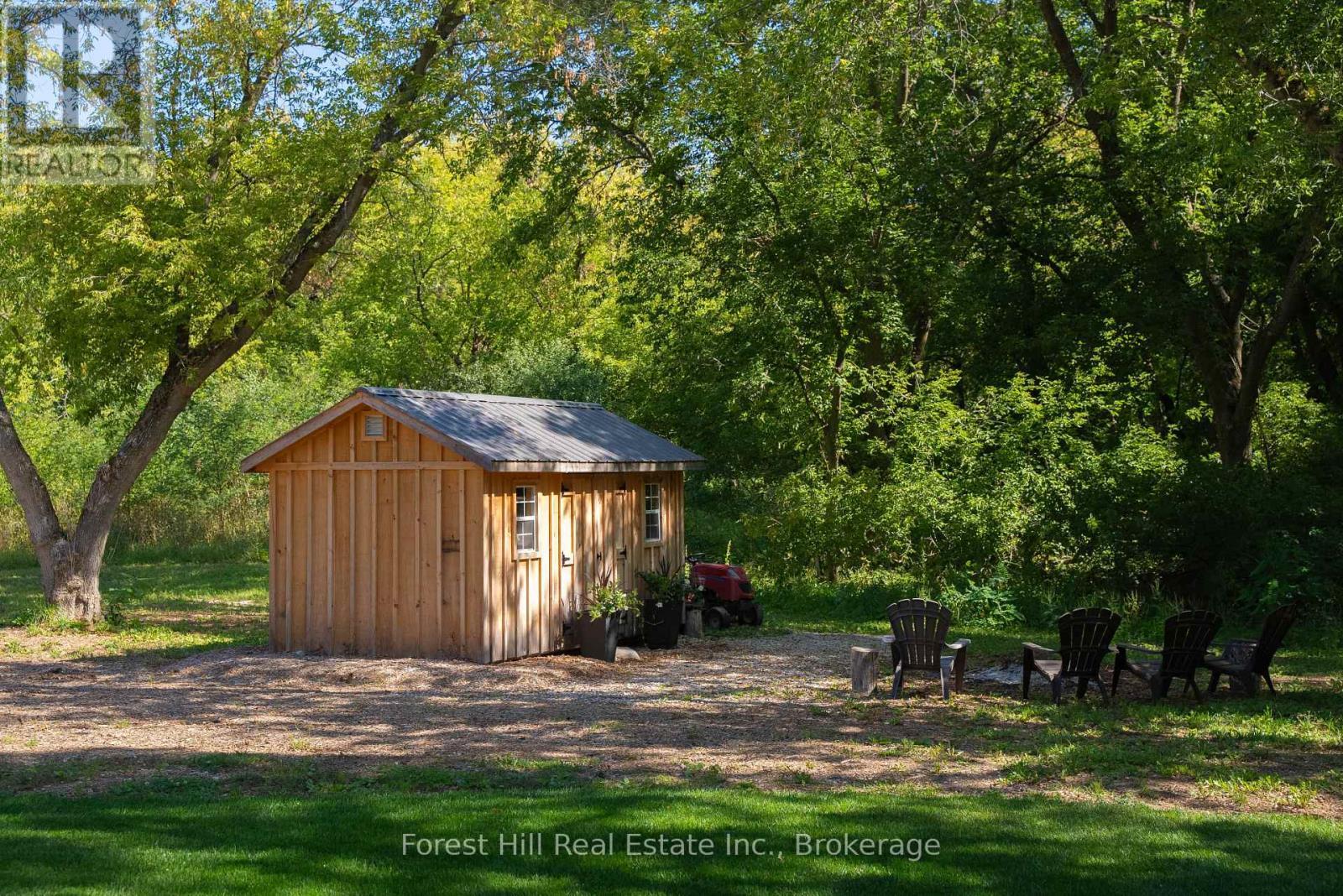 854 Sixth Street, Clearview, ON - Outdoor