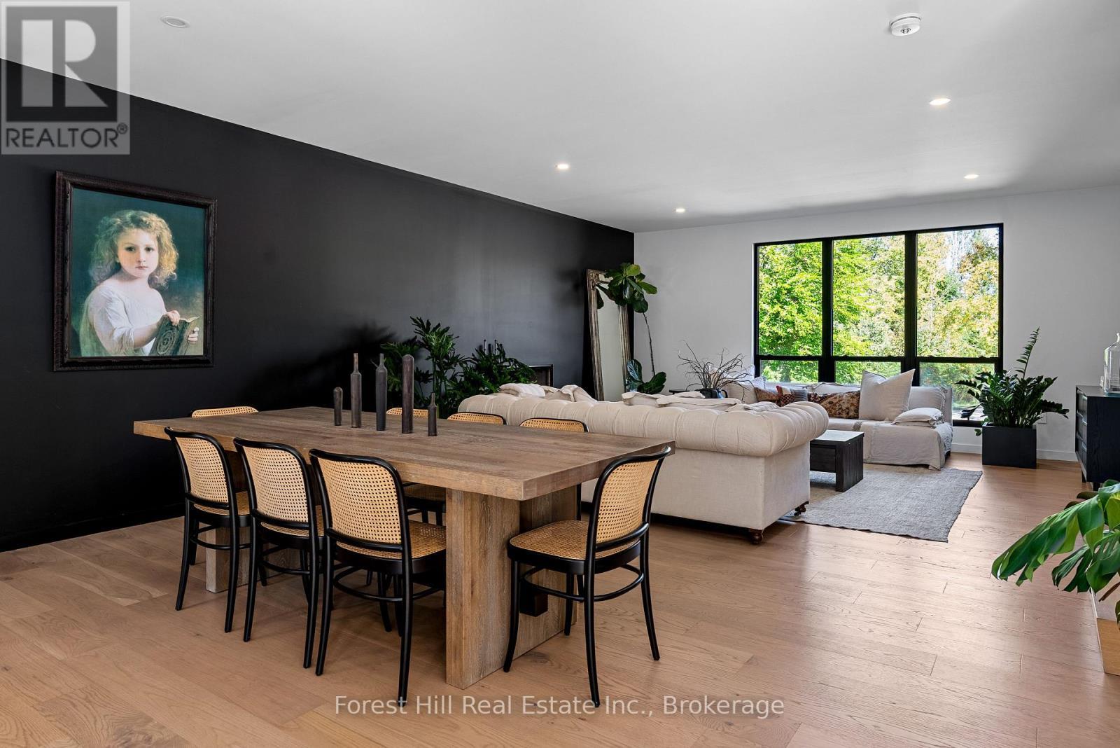 854 Sixth Street, Clearview, ON - Indoor