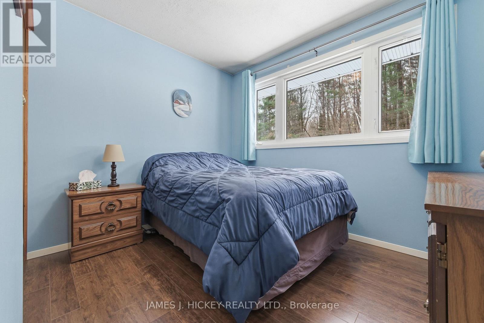 101 Lance Road, Laurentian Hills, ON - Indoor Photo Showing Bedroom