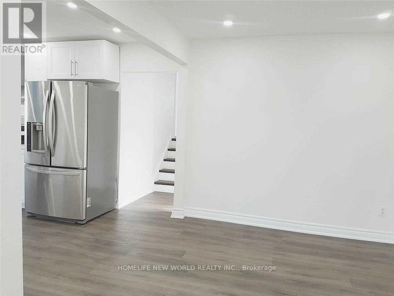 616 Langs Drive, Cambridge, ON - Indoor Photo Showing Other Room