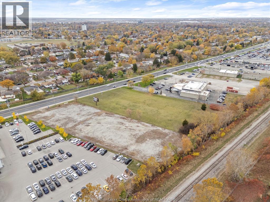 10982 Tecumseh Road East, Windsor, ON