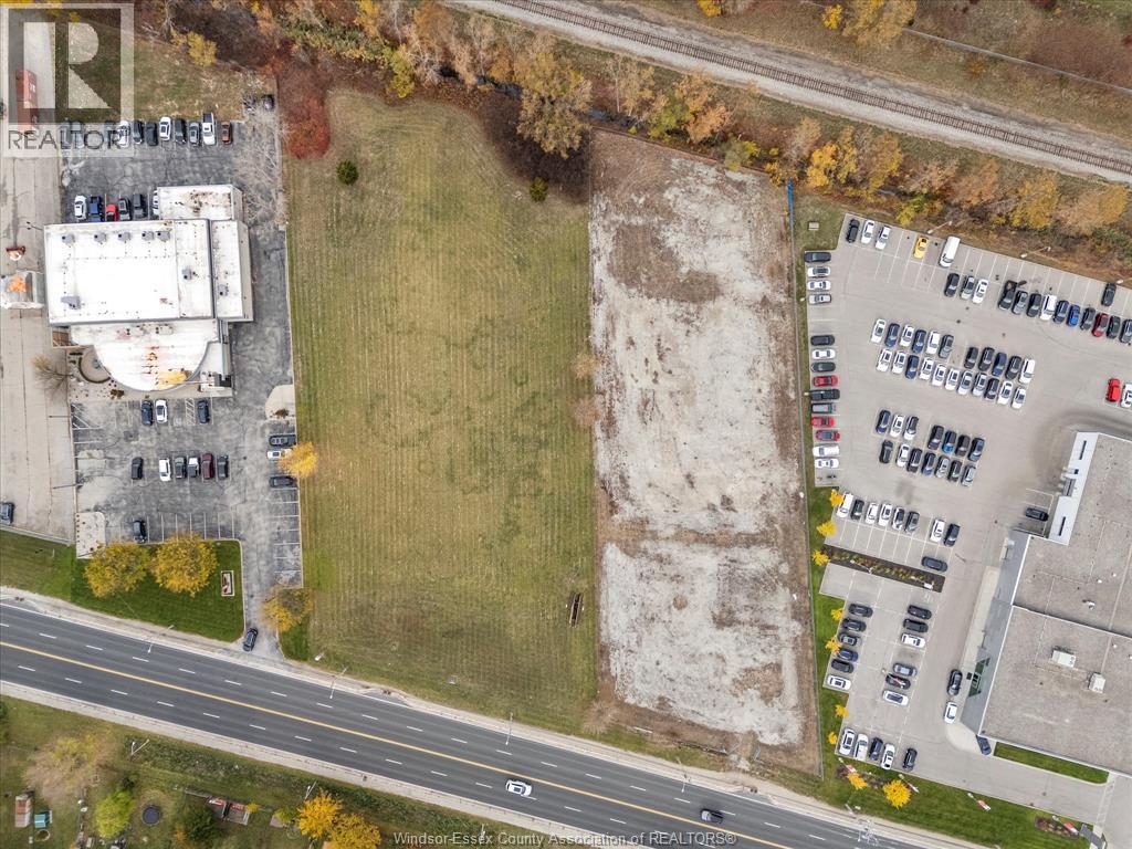 10982 Tecumseh Road East, Windsor, ON