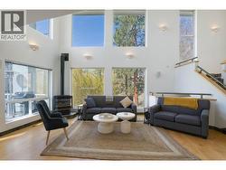 Welcome to 1022 James Hockey Place -