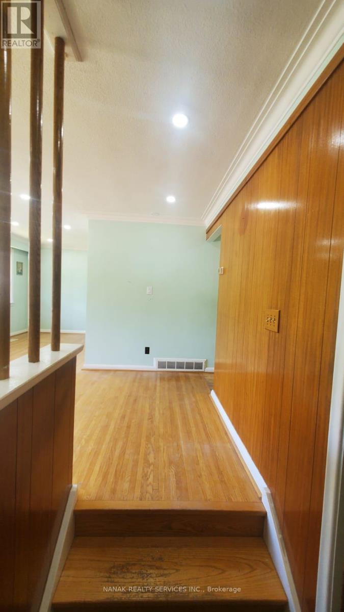 24 Alhart Drive, Toronto, ON - Indoor Photo Showing Other Room