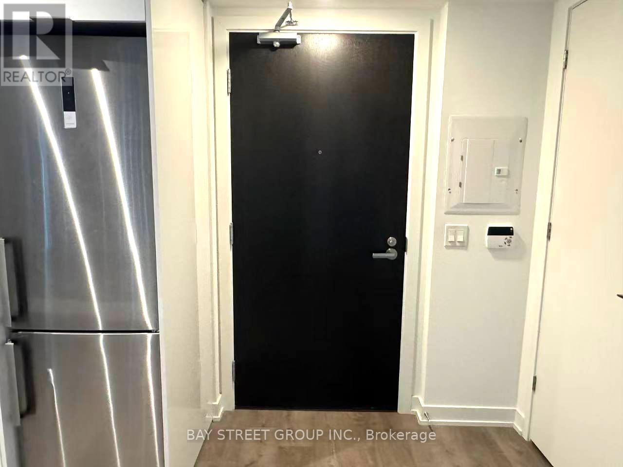 904 - 18 Maitland Terrace, Toronto, ON - Indoor