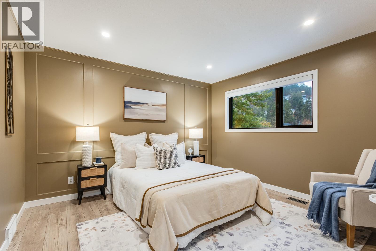 1932 Horizon Drive, West Kelowna, BC - Indoor Photo Showing Bedroom