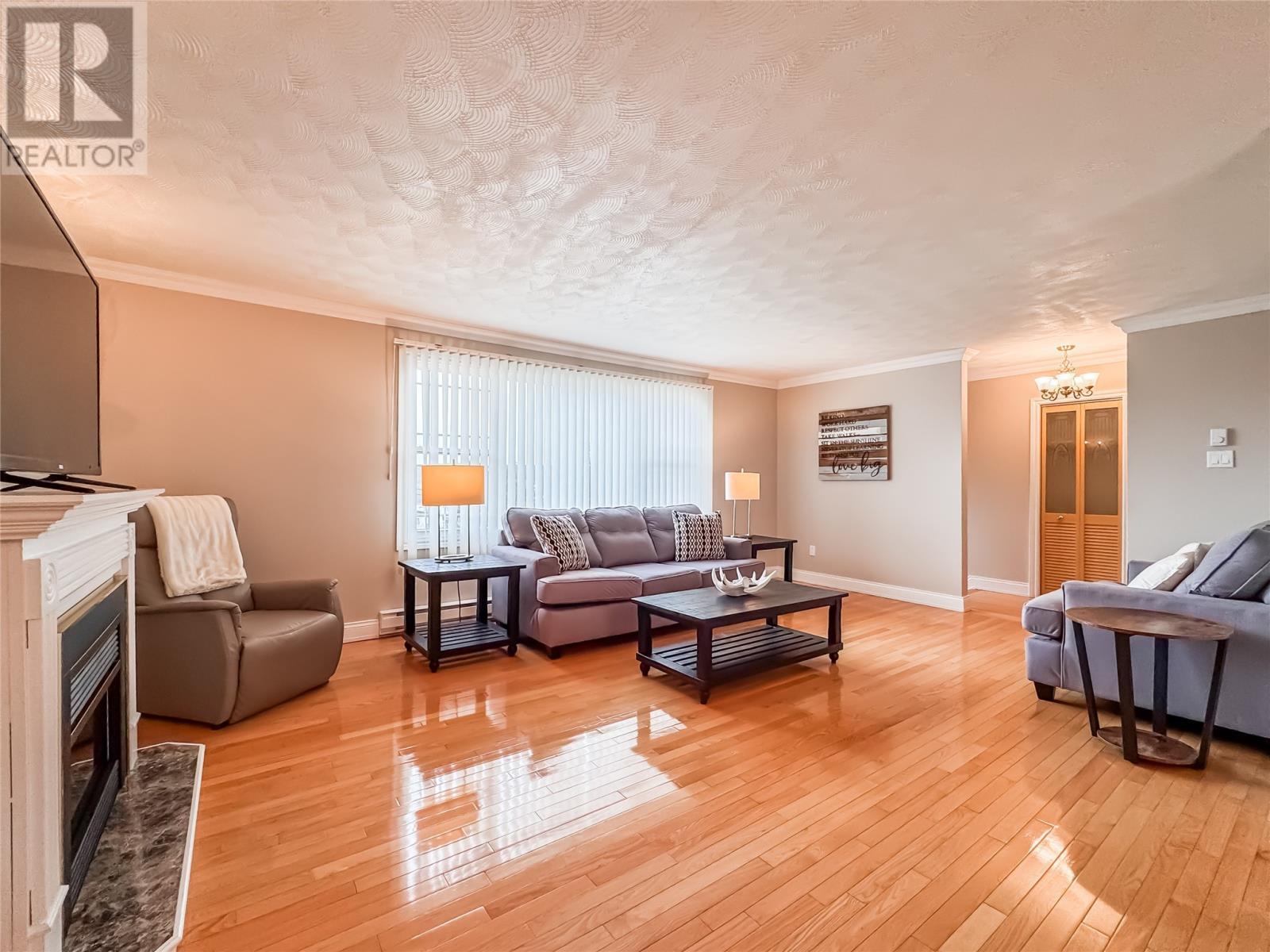 273 Main Street, Burin Bay Arm, NL - Indoor Photo Showing Living Room