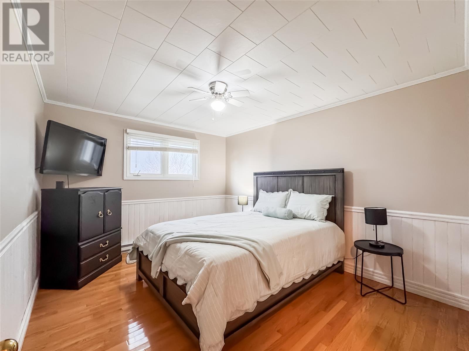 273 Main Street, Burin Bay Arm, NL - Indoor Photo Showing Bedroom