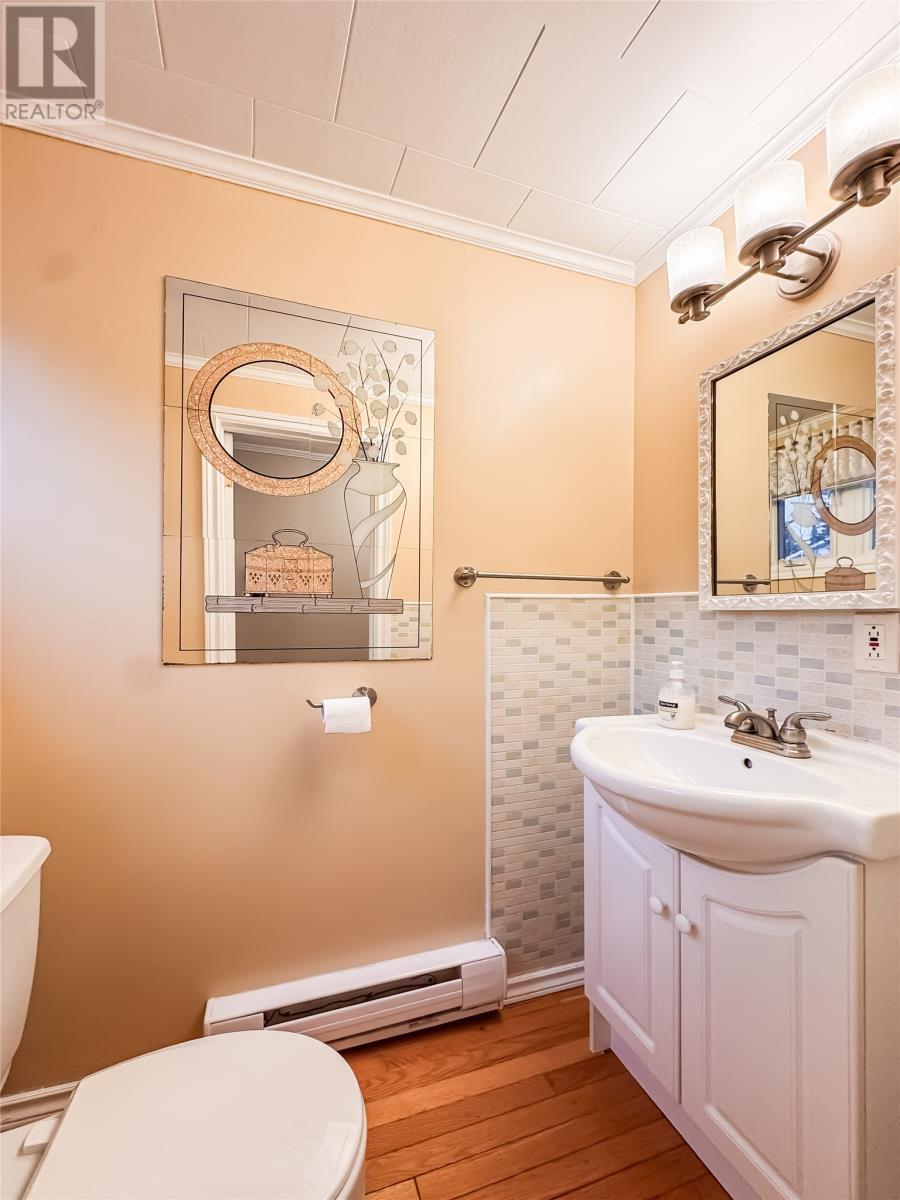 273 Main Street, Burin Bay Arm, NL - Indoor Photo Showing Bathroom