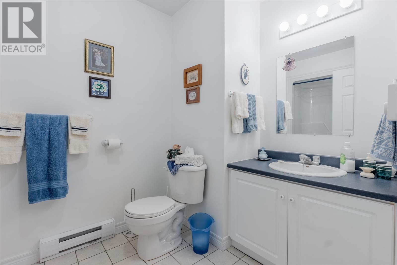 31 Kestrel Drive, Paradise, NL - Indoor Photo Showing Bathroom