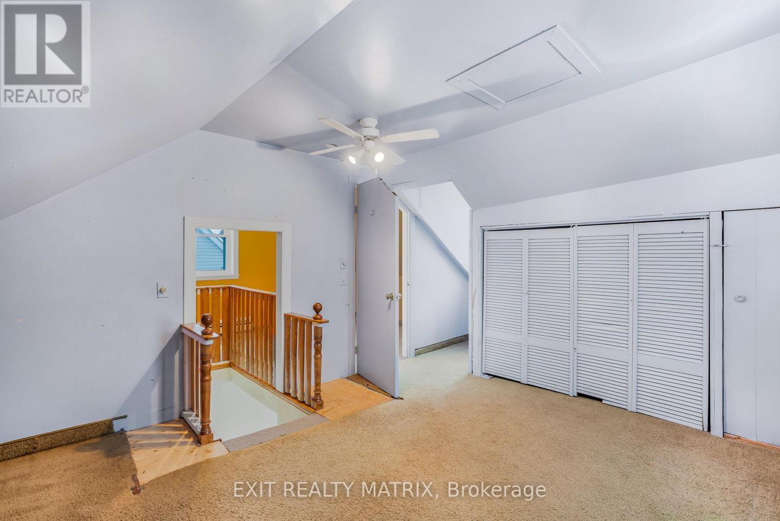 29 Peter Street, Champlain, ON - Indoor Photo Showing Other Room