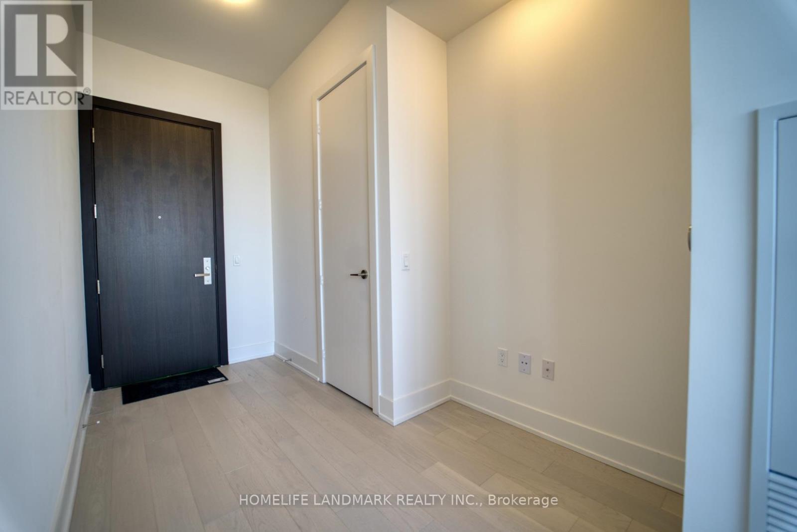 5509 - 1 Yorkville Avenue, Toronto, ON - Indoor Photo Showing Other Room