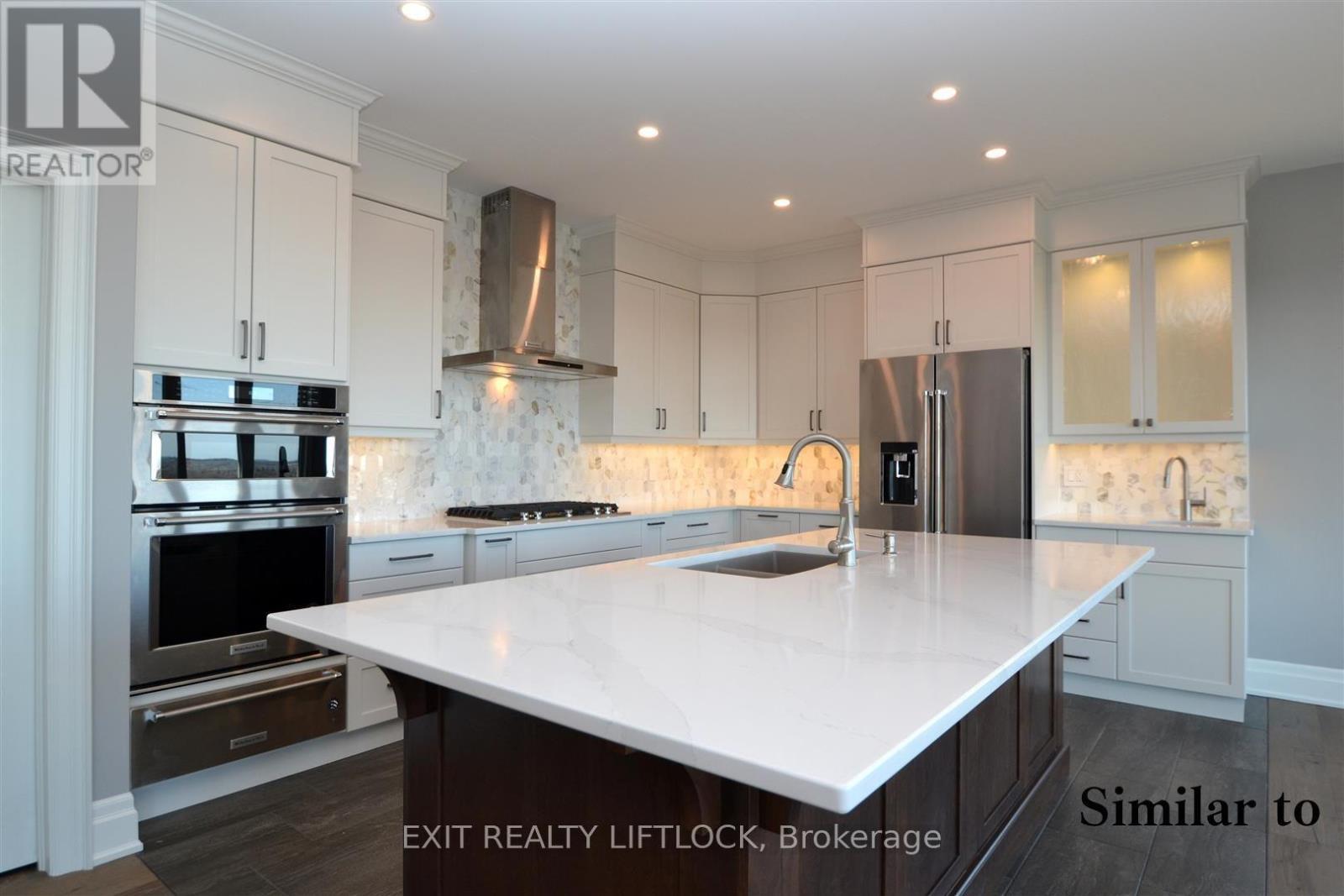 1912 Davenport Road, Cavan Monaghan (Cavan Twp), ON - Indoor Photo Showing Kitchen With Upgraded Kitchen