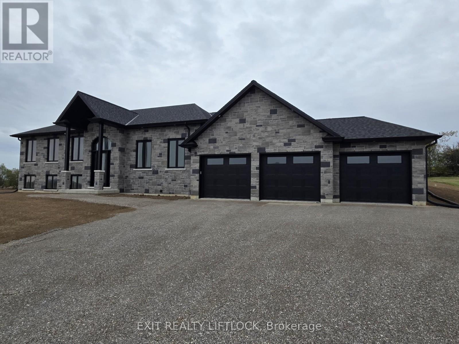 1936 Davenport Road, Cavan Monaghan (Cavan Twp), ON - Outdoor With Facade