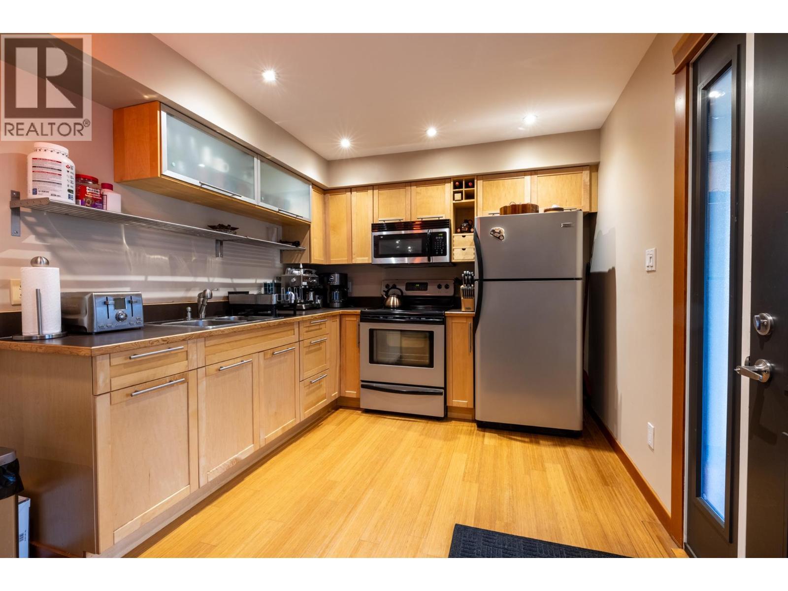Suite kitchen - 36 Mt Klauer Street, Fernie, BC - Indoor Photo Showing Kitchen With Double Sink