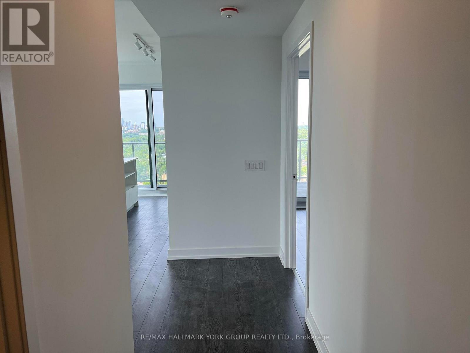 1523 - 20 O'Neill Road, Toronto, ON - Indoor Photo Showing Other Room