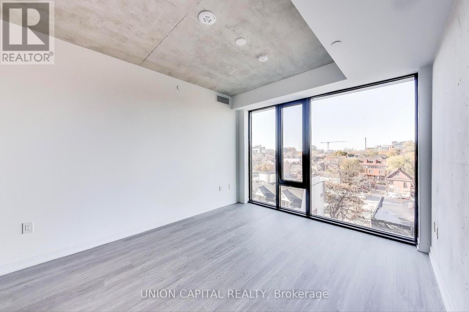 502 - 195 Mccaul Street, Toronto, ON - Indoor Photo Showing Other Room