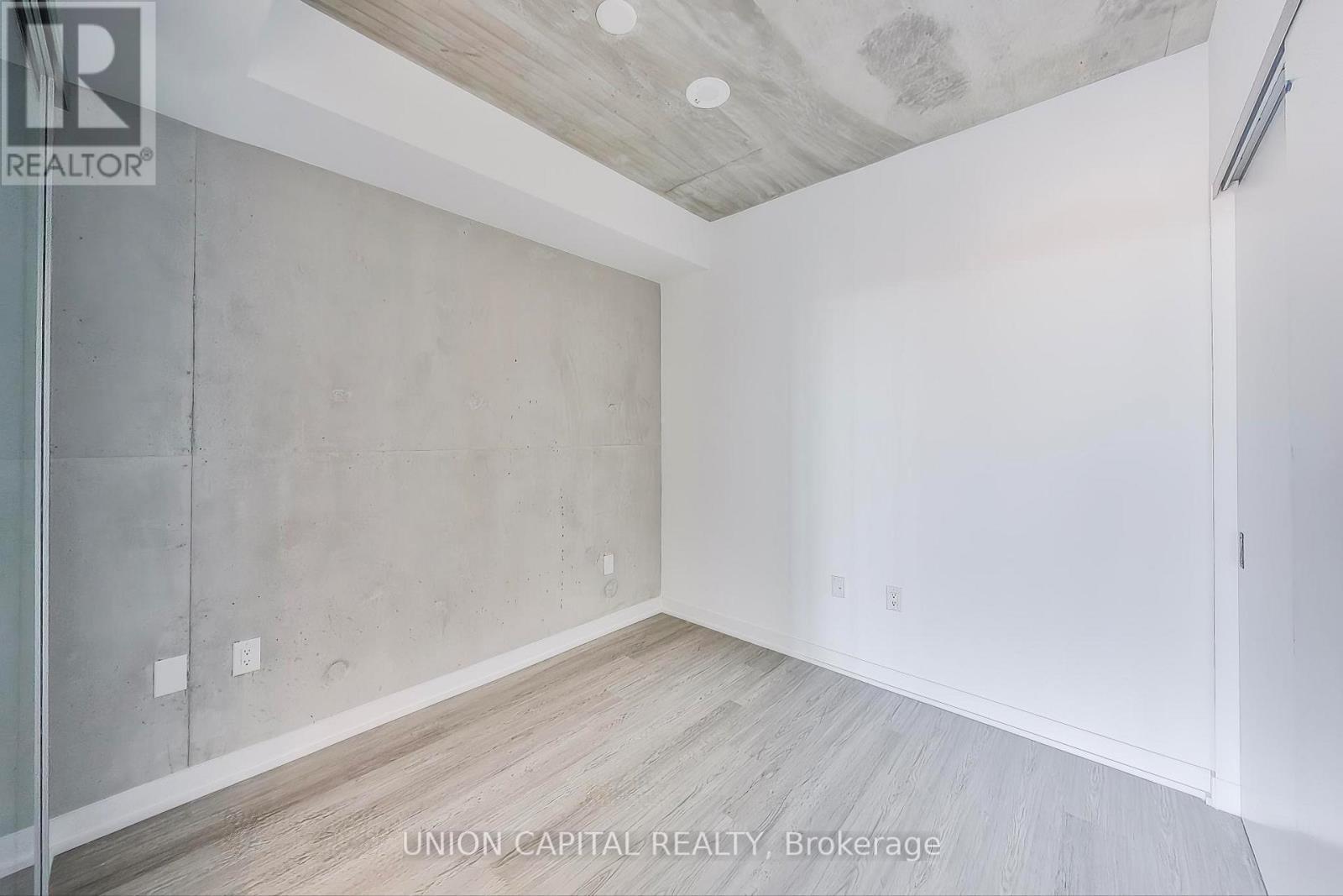 502 - 195 Mccaul Street, Toronto, ON - Indoor Photo Showing Other Room