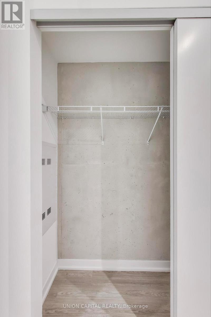 502 - 195 Mccaul Street, Toronto, ON - Indoor With Storage