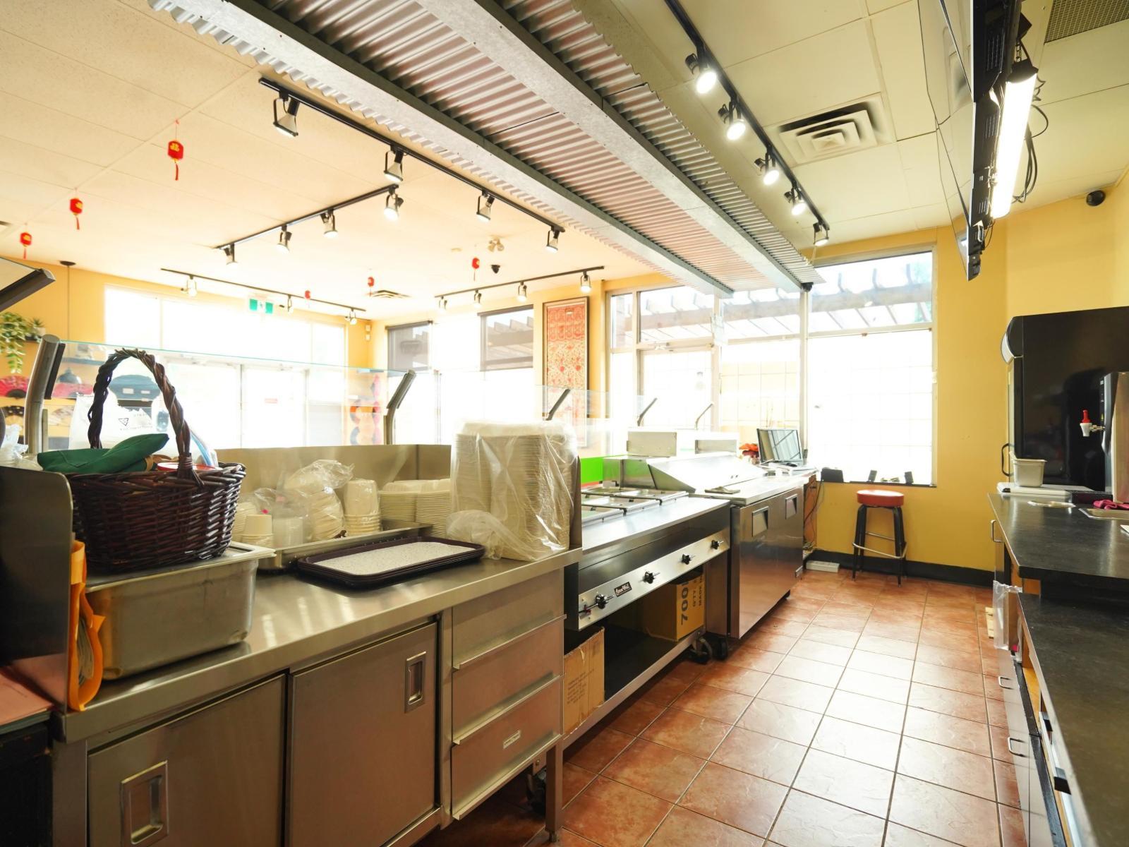 101A 15951 Fraser Highway, Surrey, BC