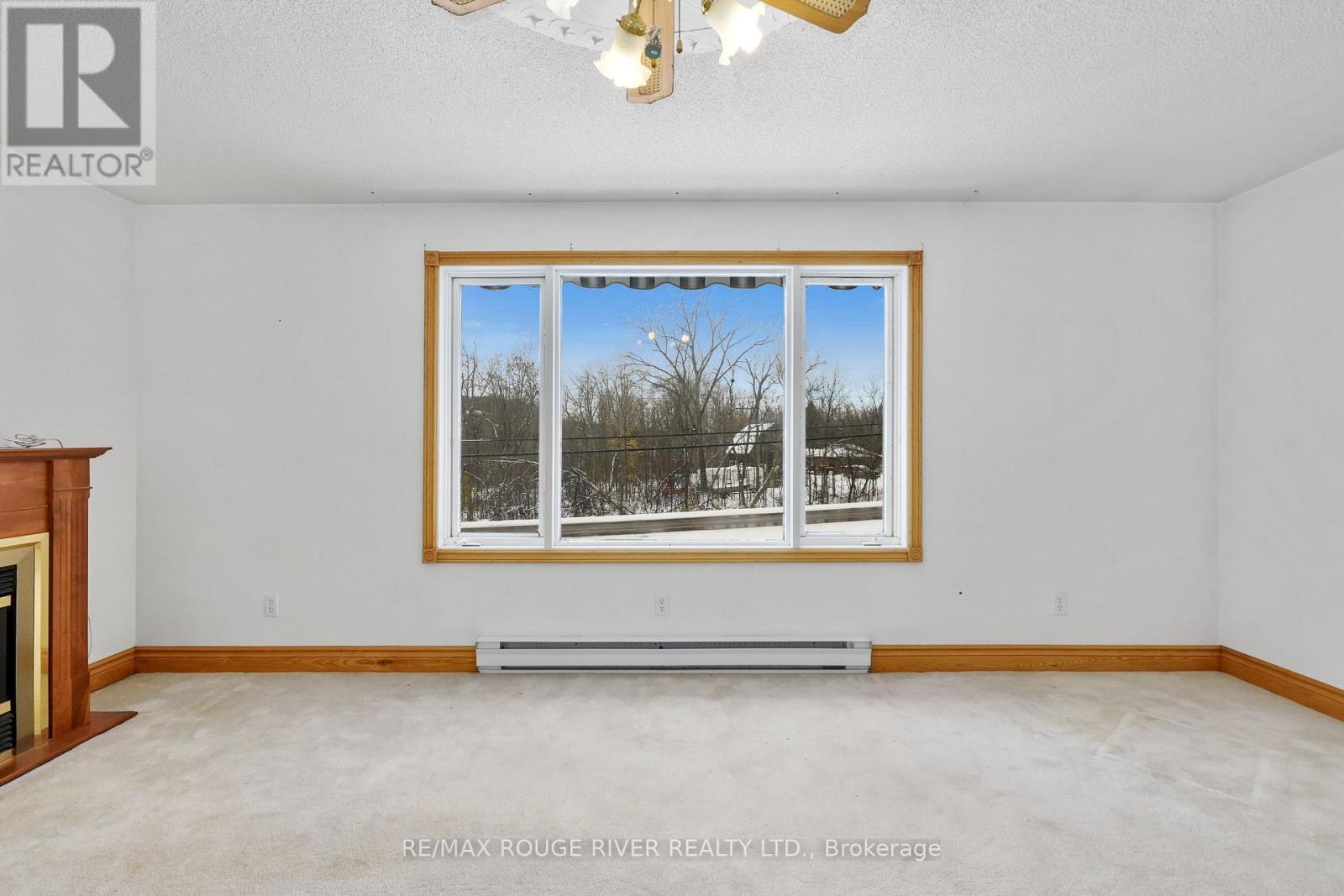 222 Cordova Road, Marmora And Lake (Marmora Ward), ON - Indoor With Fireplace