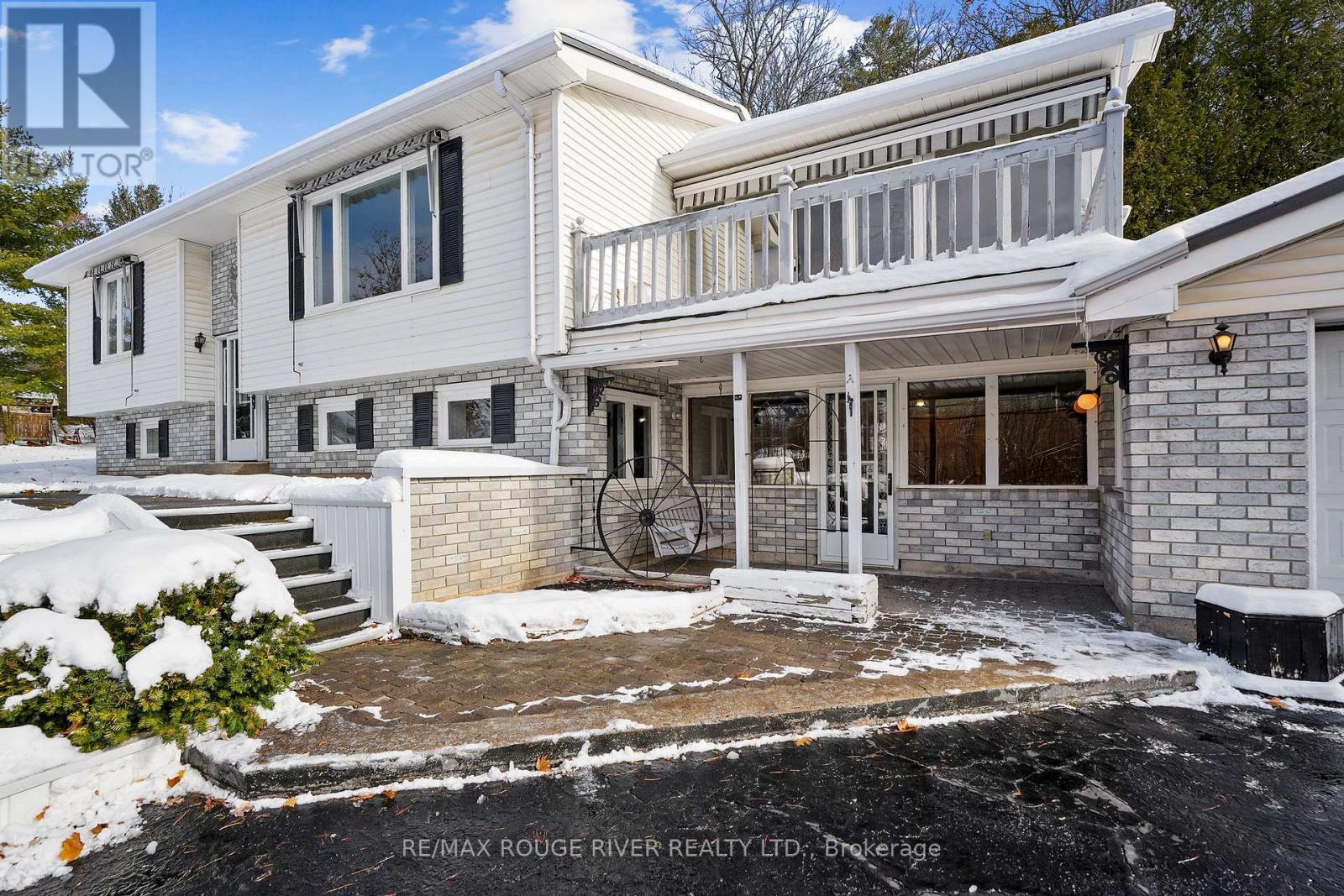 222 Cordova Road, Marmora And Lake (Marmora Ward), ON - Outdoor With Balcony With Facade