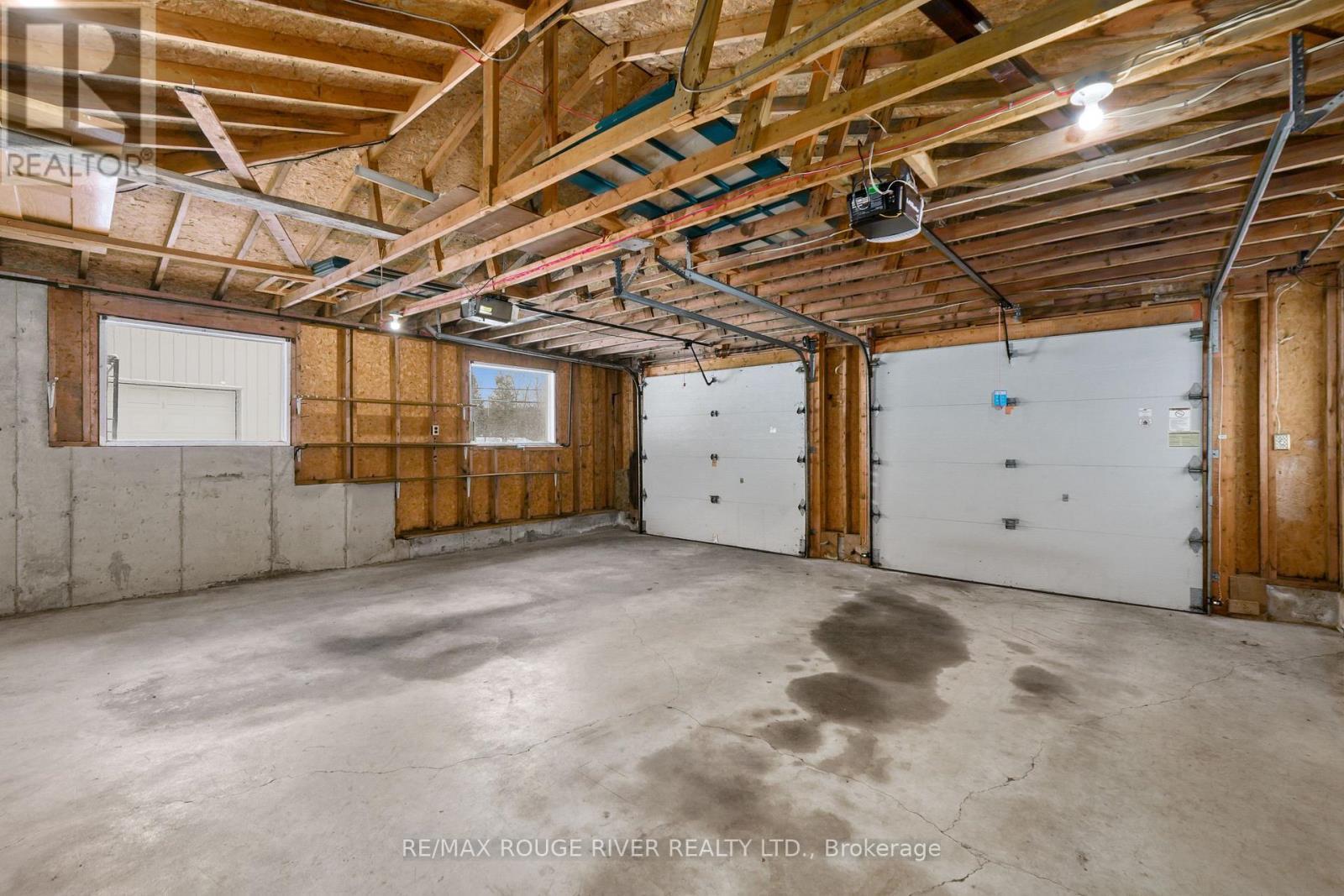 222 Cordova Road, Marmora And Lake (Marmora Ward), ON - Indoor Photo Showing Garage