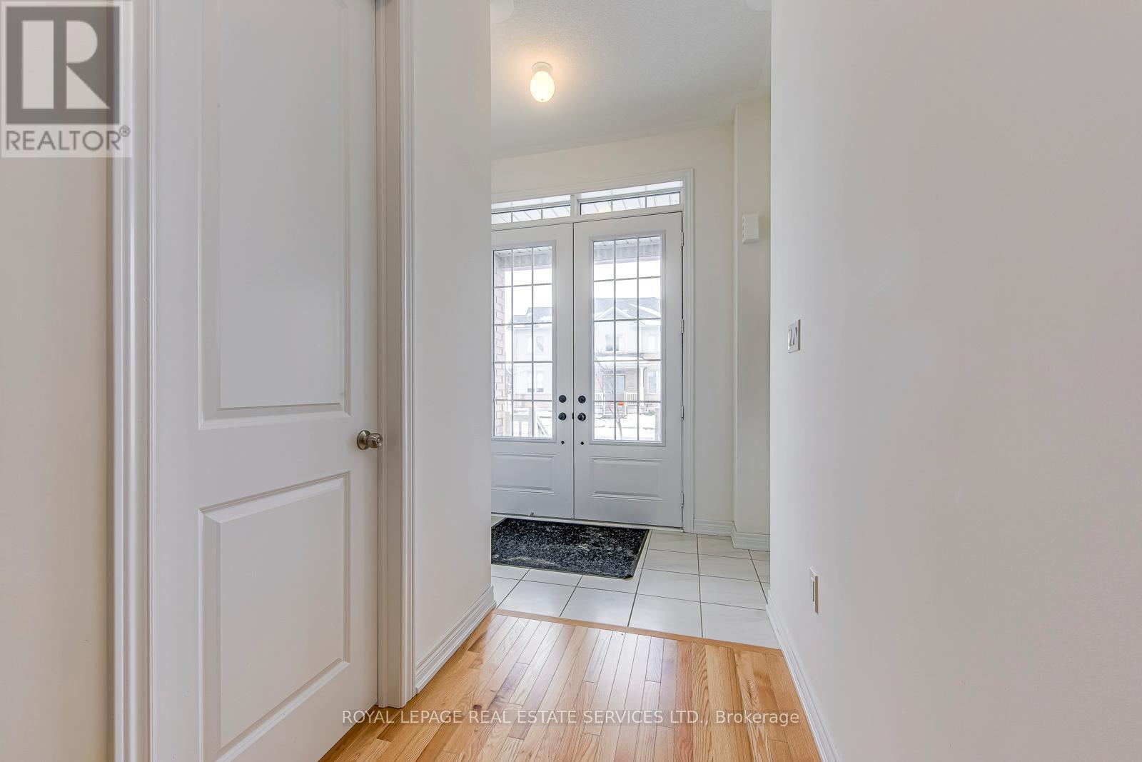 116 Limestone Lane, Shelburne, ON - Indoor Photo Showing Other Room