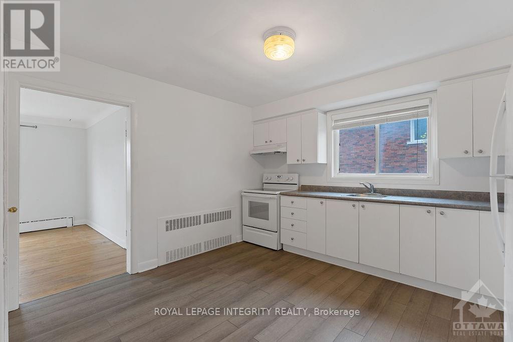 3 - 143 Granville Street, Ottawa, ON