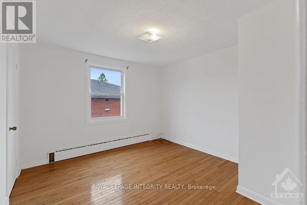 3 - 143 Granville Street, Ottawa, ON