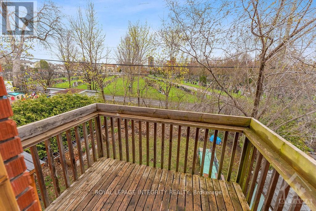 3 - 143 Granville Street, Ottawa, ON