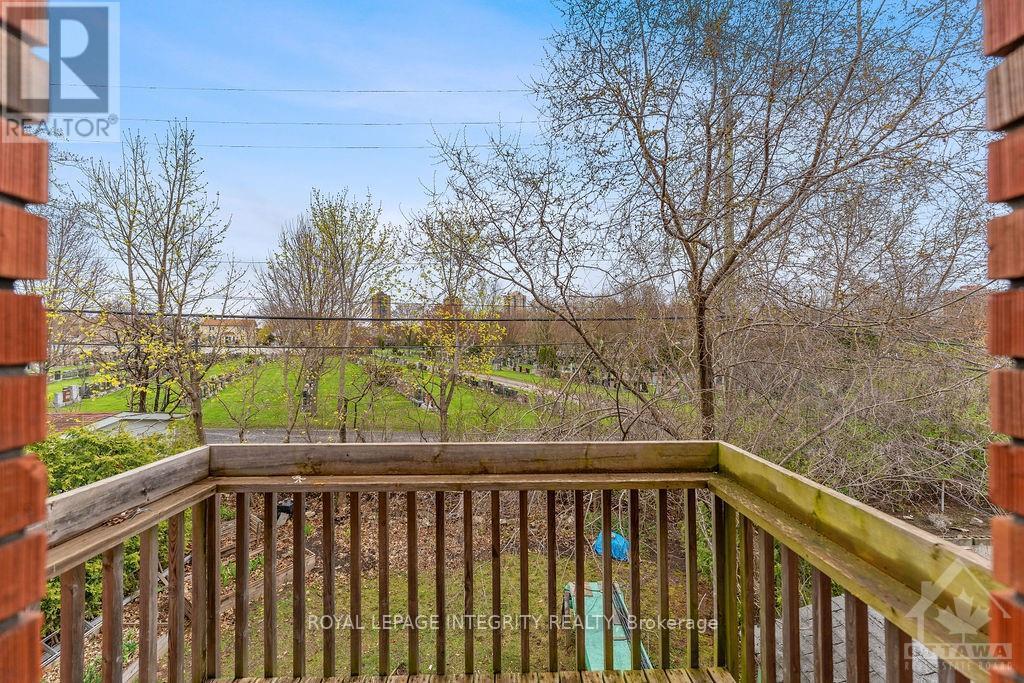 3 - 143 Granville Street, Ottawa, ON