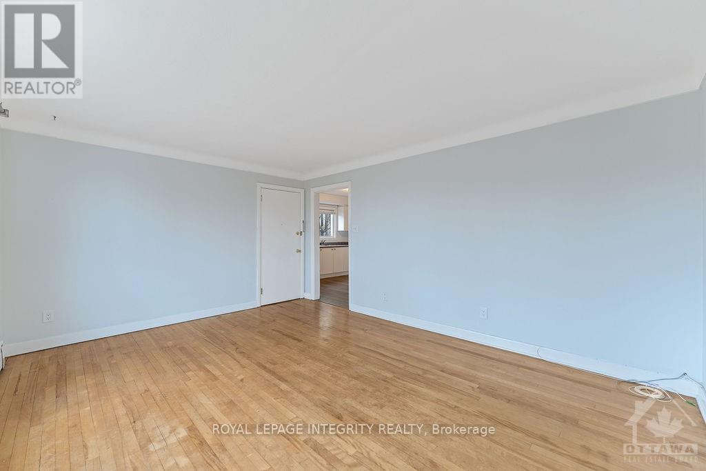 3 - 143 Granville Street, Ottawa, ON